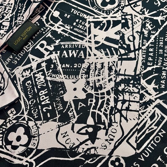 New Louis Vuitton Scarf Luggage Travel Stamps Pink Silk Wrap - Picture 13 of 14